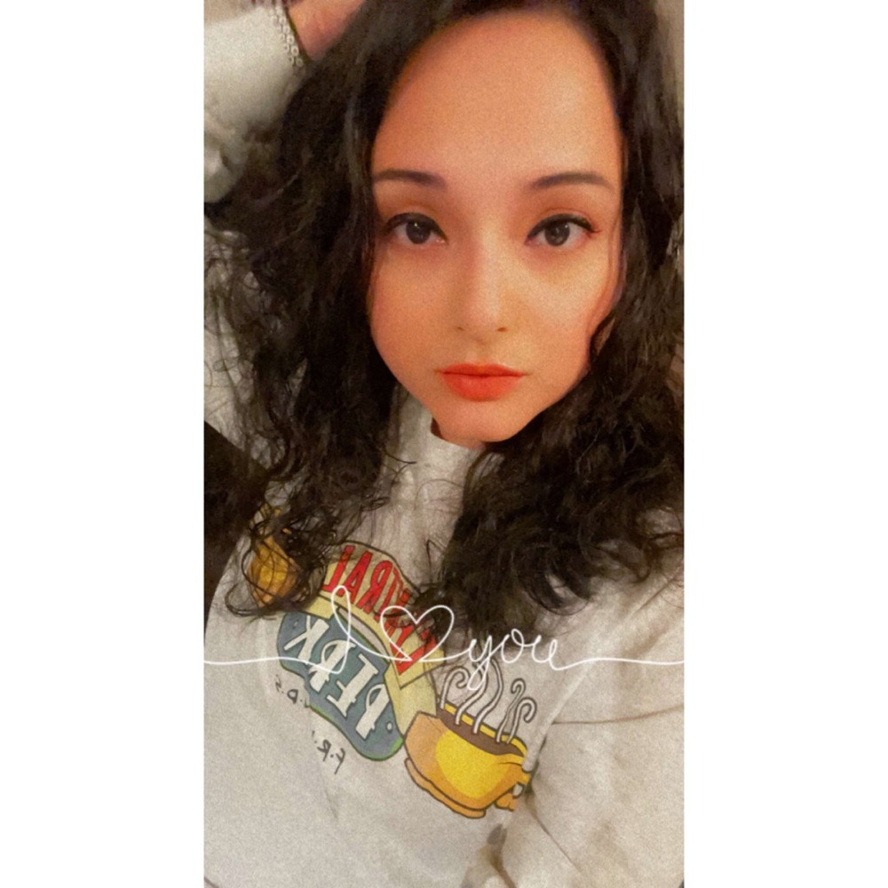 Meet your Posher, Mariely